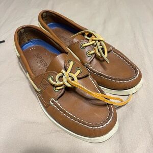 Sperry shoes